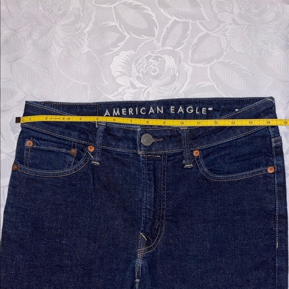 American Eagle Outfitters Women’s Dark Blue Slim Jeans - Picture 5 of 5